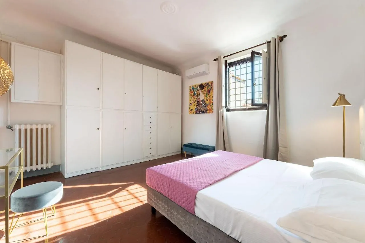 Borgo Santa Croce Daire Floransa 0*,